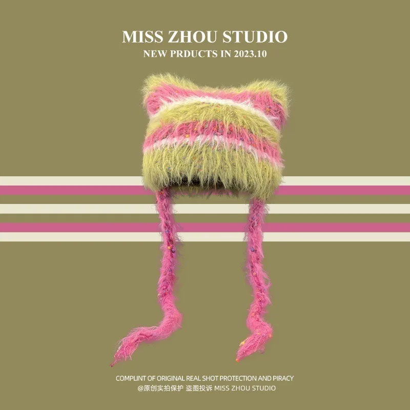 Cappello di peluche all'uncinetto fatto a mano a righe a contrasto con orecchie di gatto protezione per le orecchie carina per bambini berretto di lana di visone imitazione calda in inverno