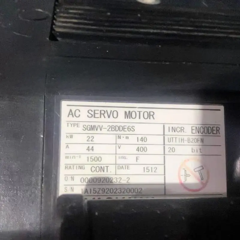New Yaskawa SGMVV-2BDDE6S Servo Motor 1 Year Warranty
