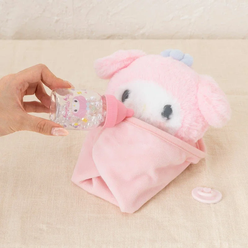 

2024 Sanrio Hellokitty Cinnamoroll My Melody Baby Dress Up Suit Sanrios Baby Pacifier Bottle Plush Set Gifts Box Cute Toys Gift