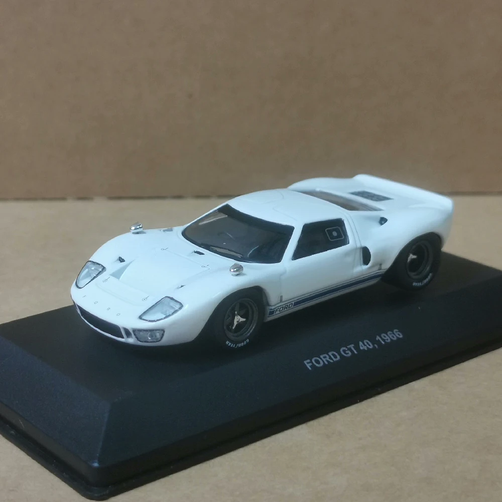 

Diecast SOLIDO S 1:43 Scale FORD GT 40 1966 Alloy Car Model Collectible Toy Gift Souvenir Display Ornaments