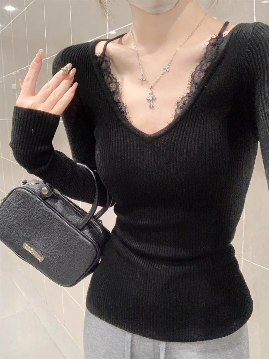 

Элегантный черный вязаный топ с V-образным вырезом для женщин, весенний дизайн, облегающий крой, эластичный вырез на шее, модный французский стиль, шерстяная смесь