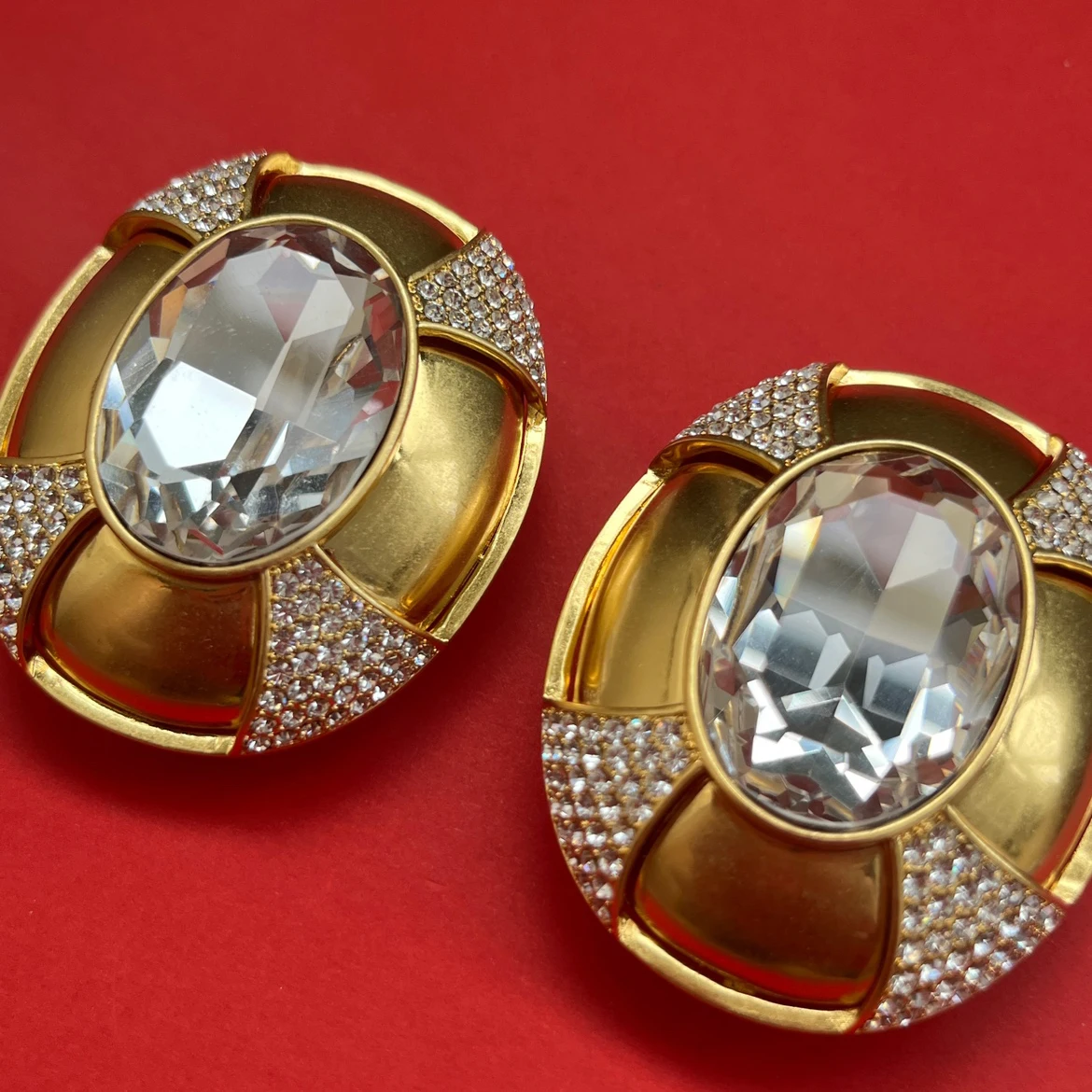 Trend Exaggerated Gold Crystal Luxury Ear Clip Large Earrings Woman Designer Luxury Jewelry Runway Party