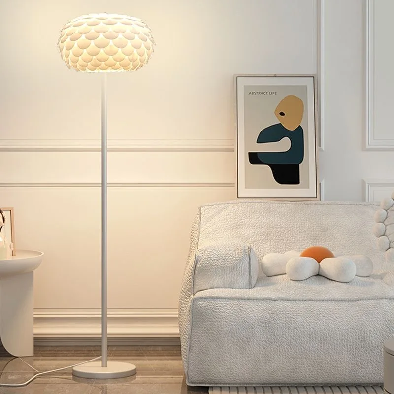 الفرنسية كريم الرياح مصباح أرضي غرفة المعيشة أريكة غرفة نوم السرير الشمال الإنترنت المشاهير لينة مقياس السمك جو مصباح عمودي