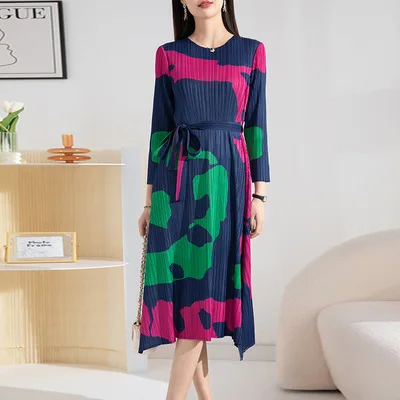 

HOT SELLING Miyake fold new style o-neck long sleeve print belt dress IN STOCK