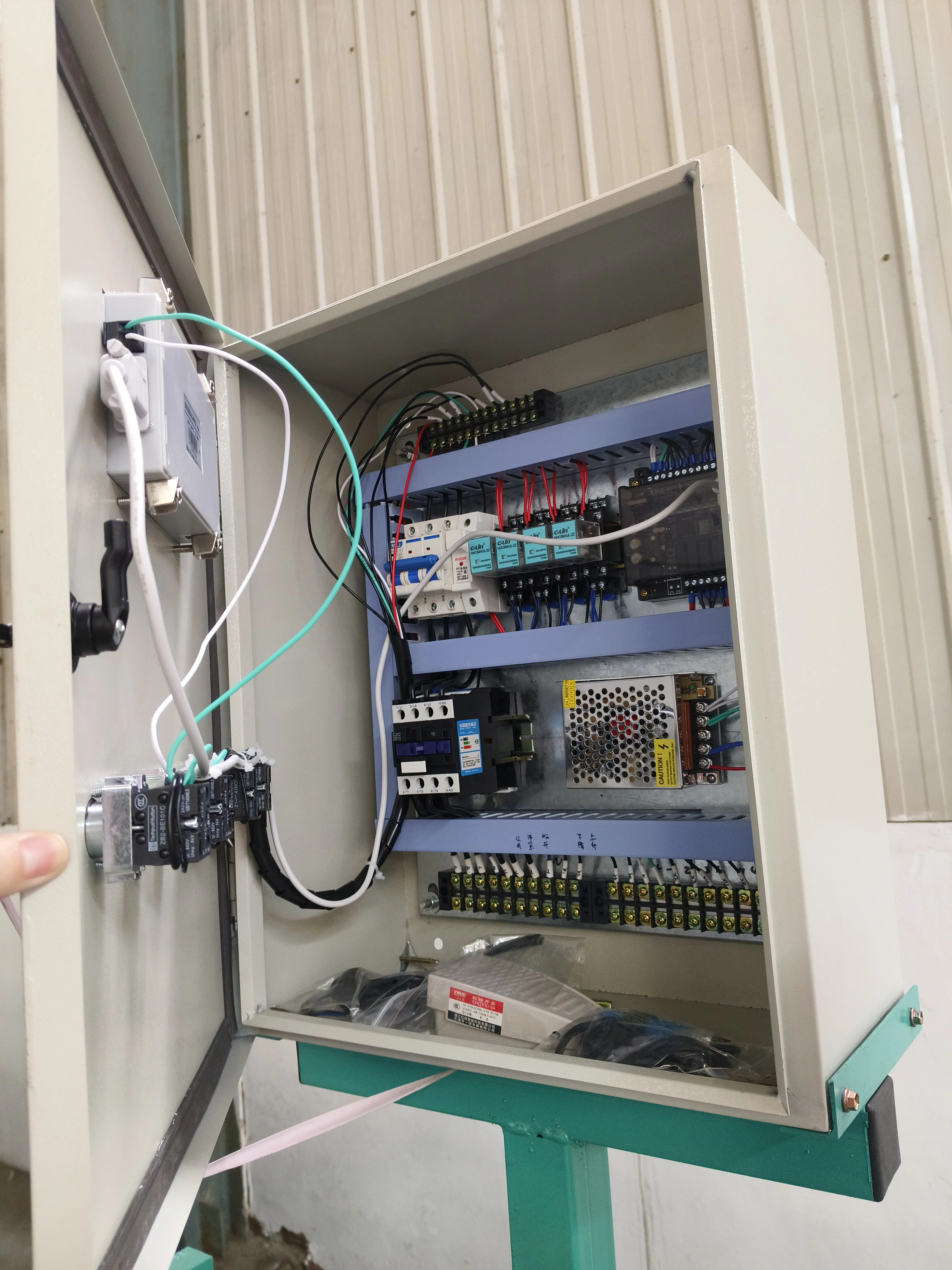 Factory Price Pipe End Shrinking Machine Pipe End Shrinking Flared Gear reducer