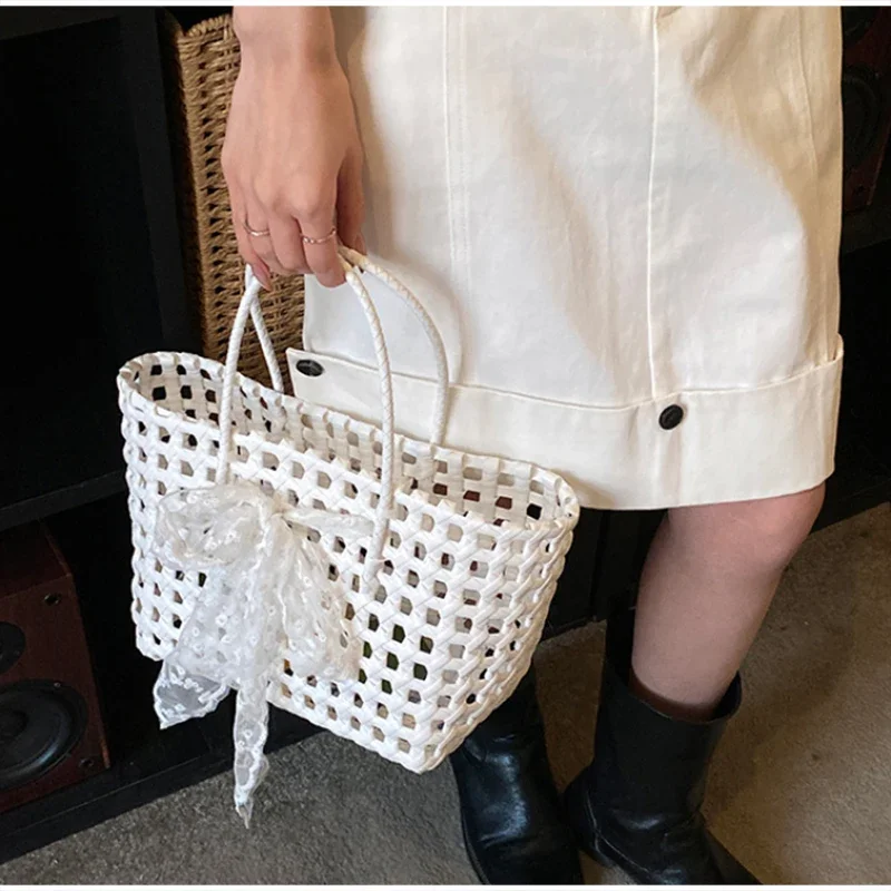 Koreanische Hohlgeflochtene Schleifen-Handtasche, Süße Einfarbige Gemüsekorb-Tasche, Lässige Vielseitige Schultertasche mit Großer Kapazität, Neu – Detail 23