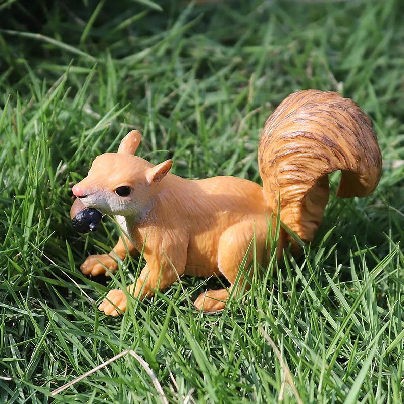 Oenux Mini Weihnachtsbäume Zeder Waldtiere Kuchendeckel Zubehör Fuchs Hirsch Kaninchen Eichhörnchen Antilope Modell Dekor Kinderspielzeug – Detail 13