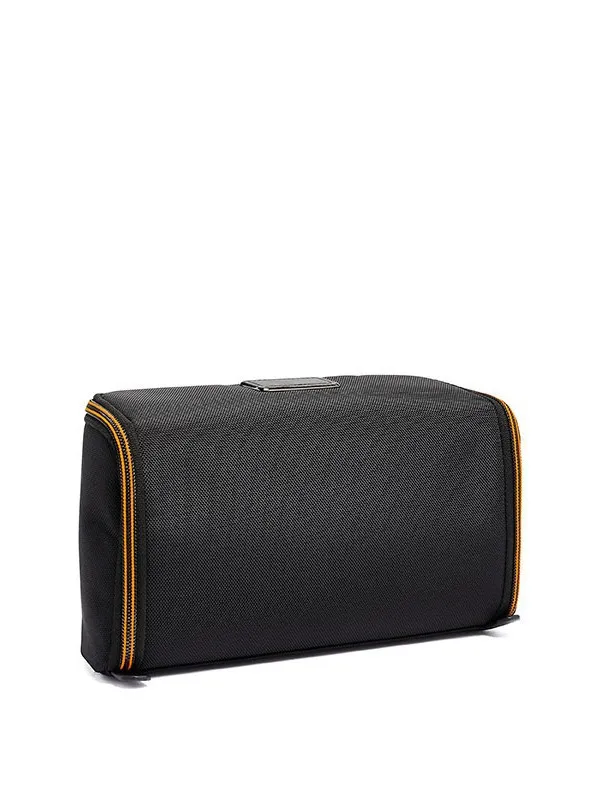 حقيبة محمولة من النايلون للرجال - حقيبة عمل محمولة للسفر والاستخدام الكاجوال، مدمجة ومتينة