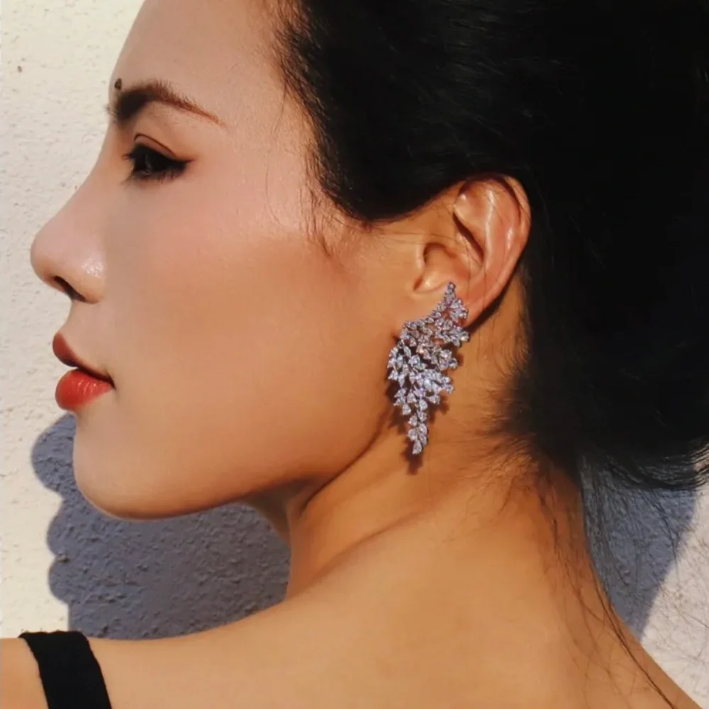 

Missvikki Elegant Cute Shiny Charm Earrings Full Mirco Paved Cubic Zircon for Women Bridal Wedding Earring Fashion Jewelry