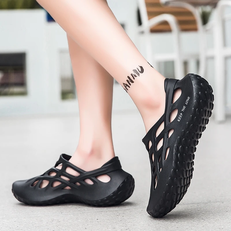 Men Summer Comfortable Breathable Sandals Outdoor Leisure Water Shoes for Hiking and Beach - view 6