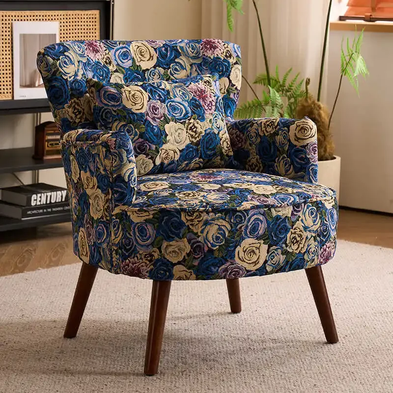 

Европейский улучшенный одиночный диван, балкон, спальня, квартира, ветер, досуг, маленькая французская ткань из массива дерева, тигр