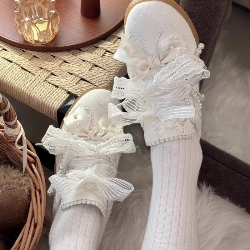 Fashion Sweet Lolita Flat Sneakers, Pearl Bow Lace Decor Quilted Upper Round‑Toe Lace‑Up Cute Gothic Daily Casual Shoes