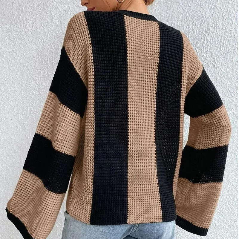 New Knitted Sweater Women Tops Round Neck Striped Contrasting Colors Design Goth Sweater Jacket For Women\'s Clothing Outerwears