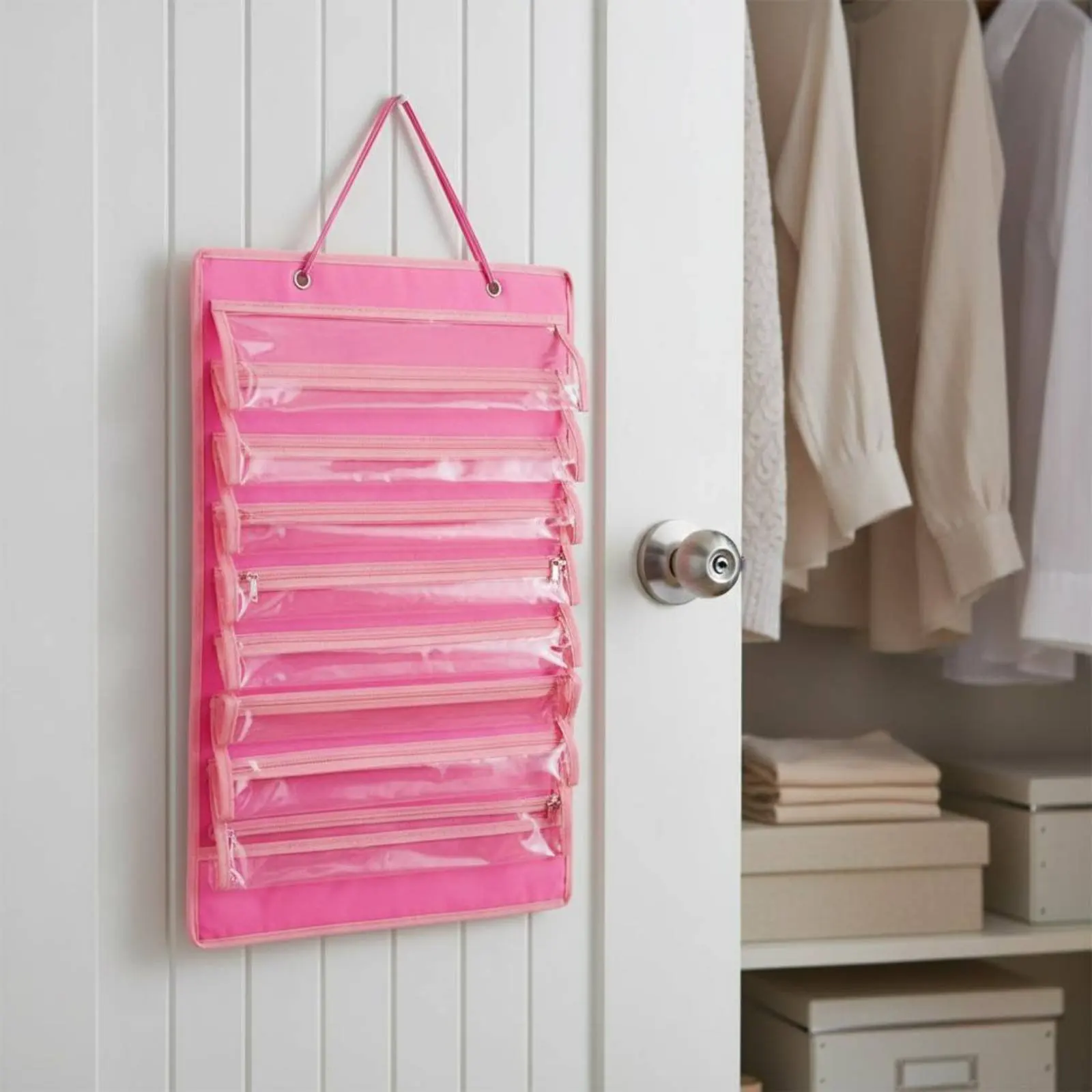 Combat Arts Medal Rack Dustproof Taekwondo Belt Holder Wall Medal Rack Transparent Window Felt Hanging Organizer Portable