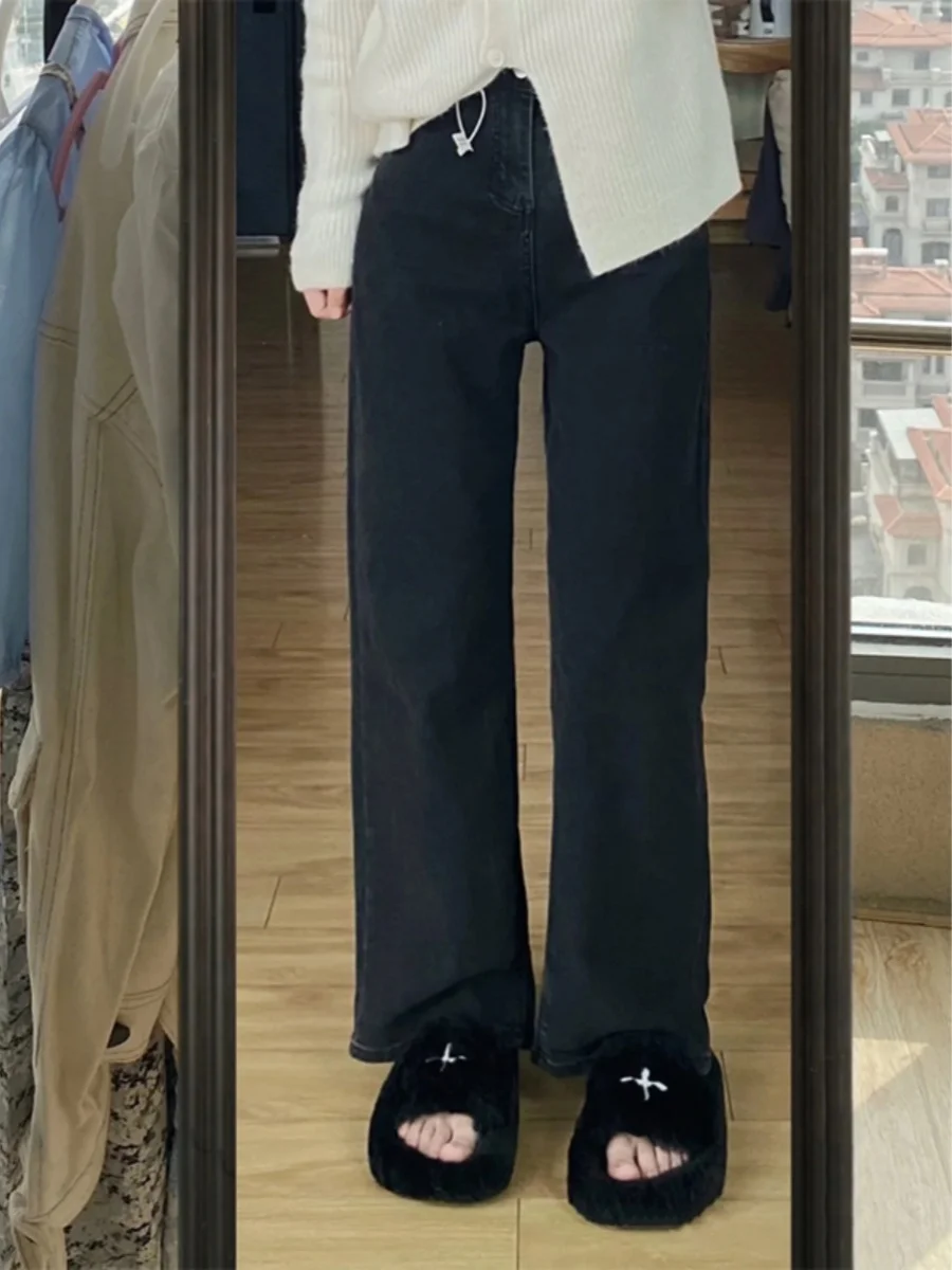 plus Size High Waist Loose Fit Denim Pants Bla Wide Leg Straight Cut Trousers for Women Full Coverage Hip Concealing