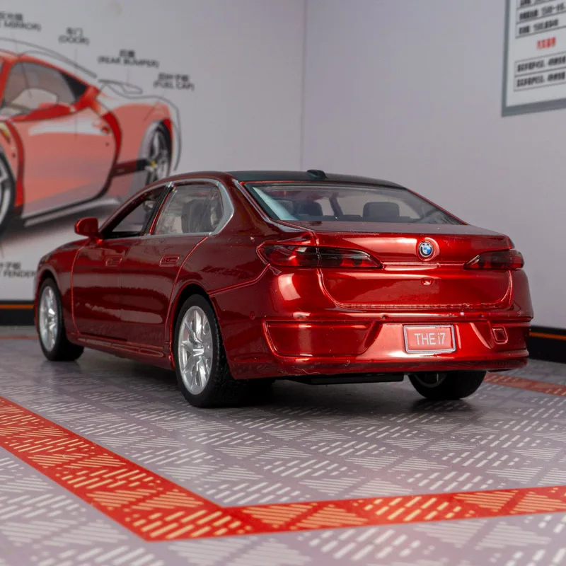 

1:32 BMW I7 alloy car model ornaments collection door and hood can be opened has simulated sound and lighting functions