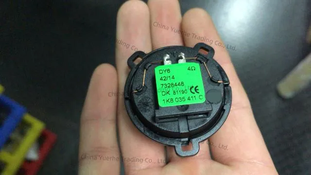 

For VW Scirocco Golf 6 Dynaudio Tweeter 1K8 035 411 C