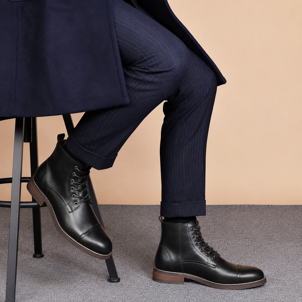 

Men's British Vintage Leather Boots Autumn Winter Ankle Fashion Shoes plus Size New Arrival Design