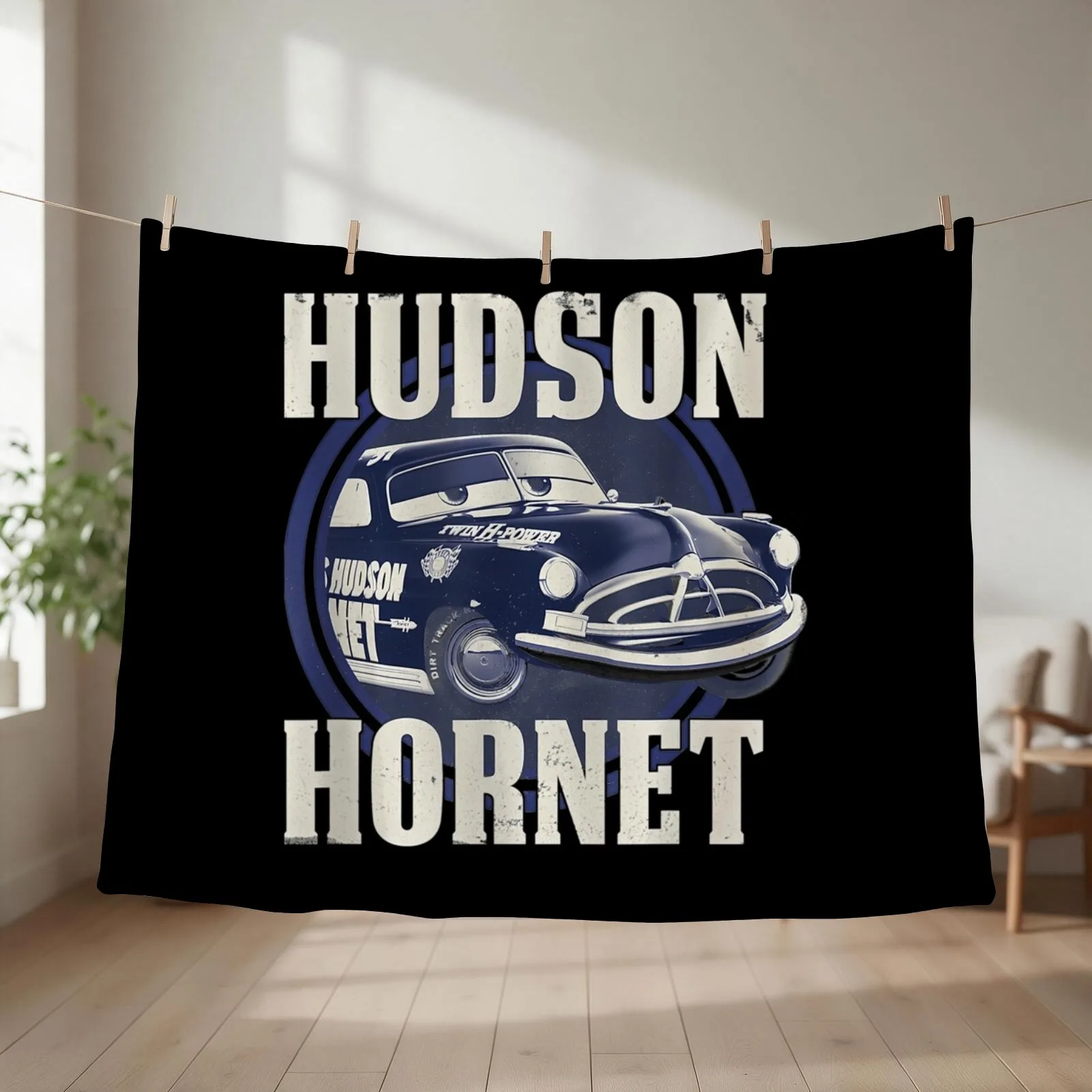 Hudson Hornet Badge Graphic Throw Blanket couch cozy soft plush fuzzy picnic outdoor blanket