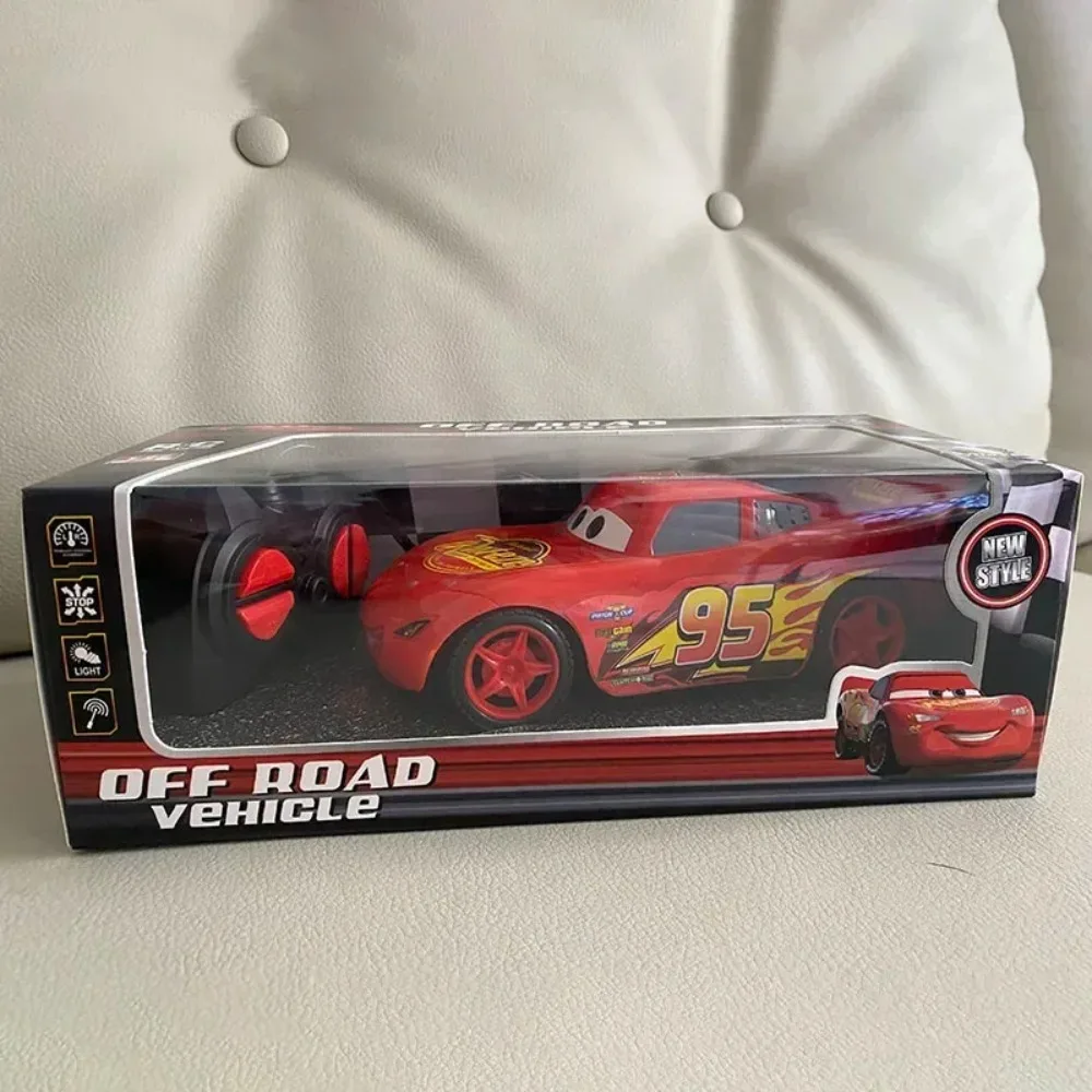 ديزني بيكسار كارز 3 التحكم عن بعد نموذج التحكم الكهربائي سيارات لعب البرق ماكوين سباق السيارات الرياضية نموذج سيارة لعب الاطفال هدية