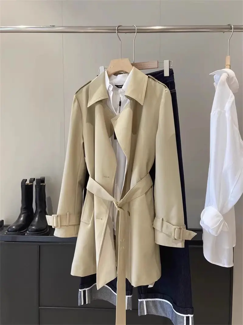 Cappotto da donna Briti Sle con cintura in vita lunghezza midi bottone singolo Cappotto lungo Sve Altro materiale Capispalla Faion stagione primaverile