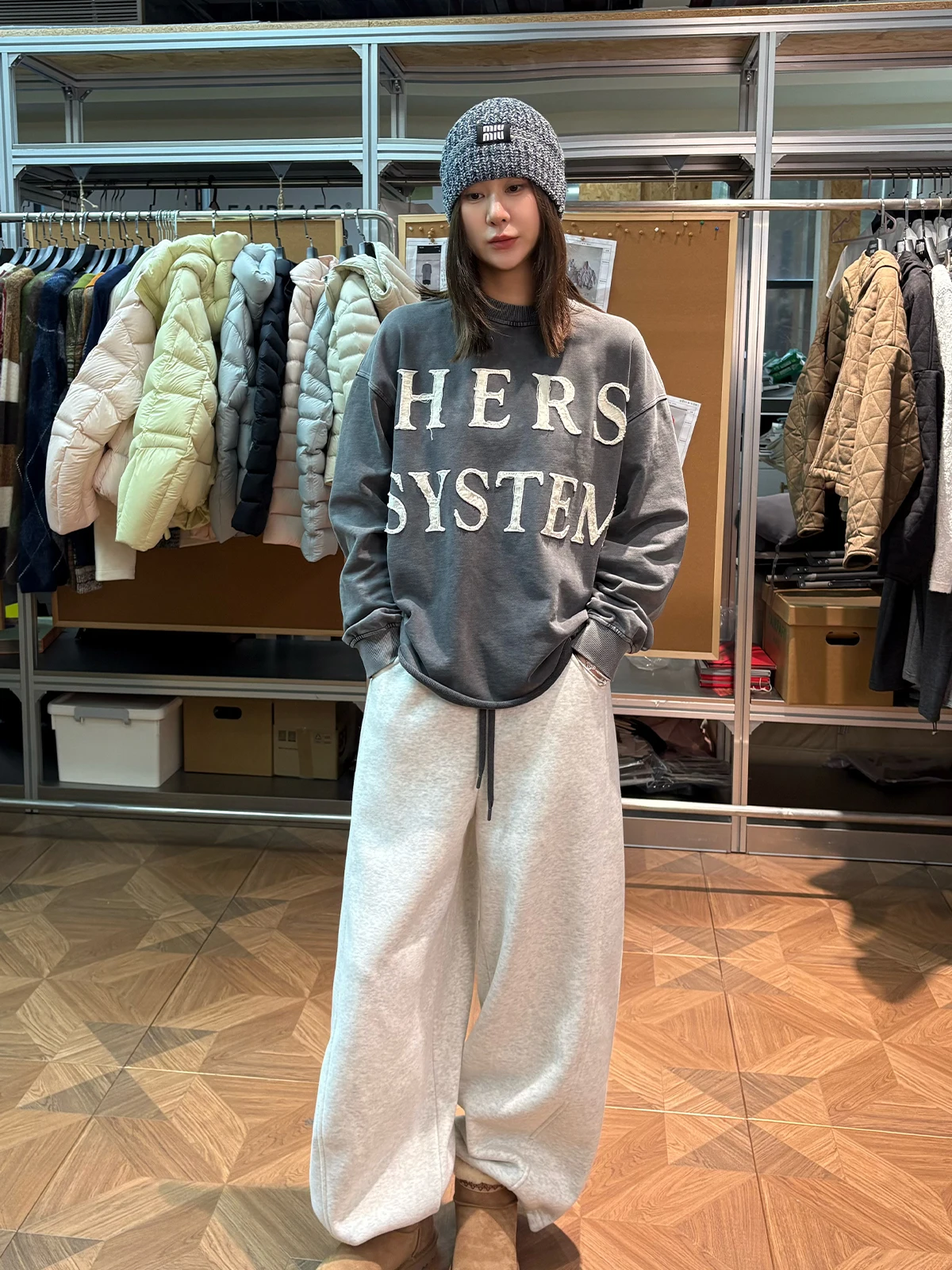 

Waed American Sle Long Sve Crew Ne T-irt Women Spring New Loose Fit Cotton Thermal Thiened Letter Patchwork