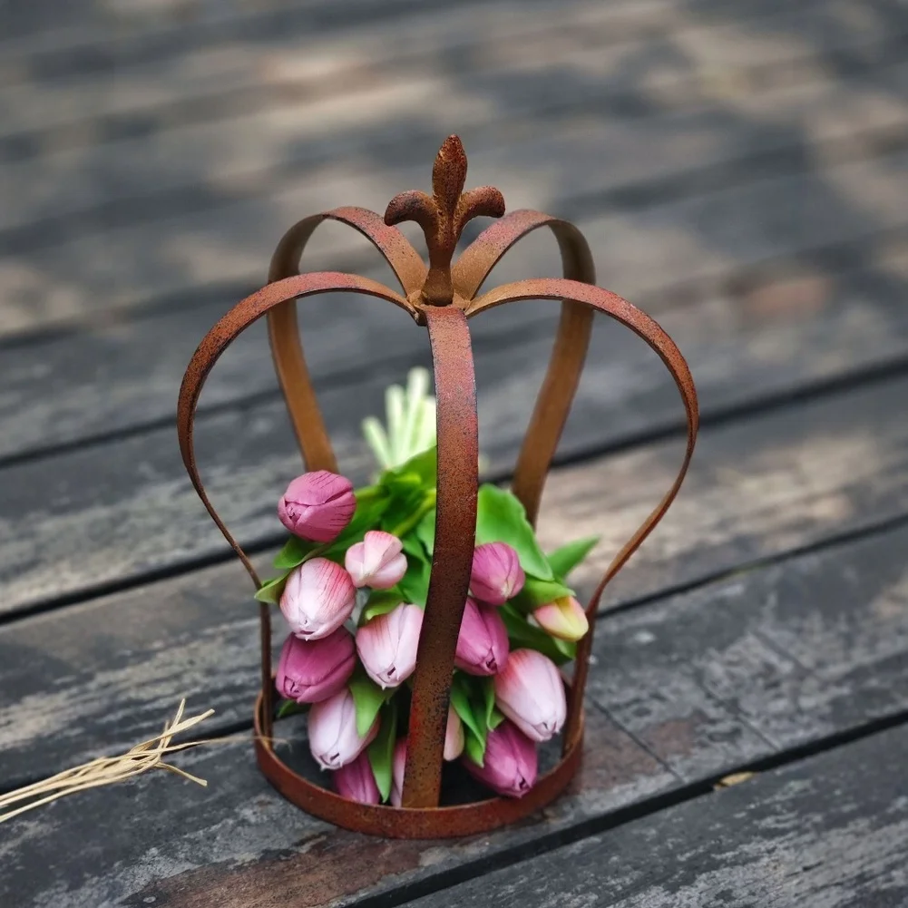 Garden Decor Outdoor Plant Stand Height About 30 Cm Rustic Crown Plant Stand Handcrafted Weathered Look Vintage Aesthetic