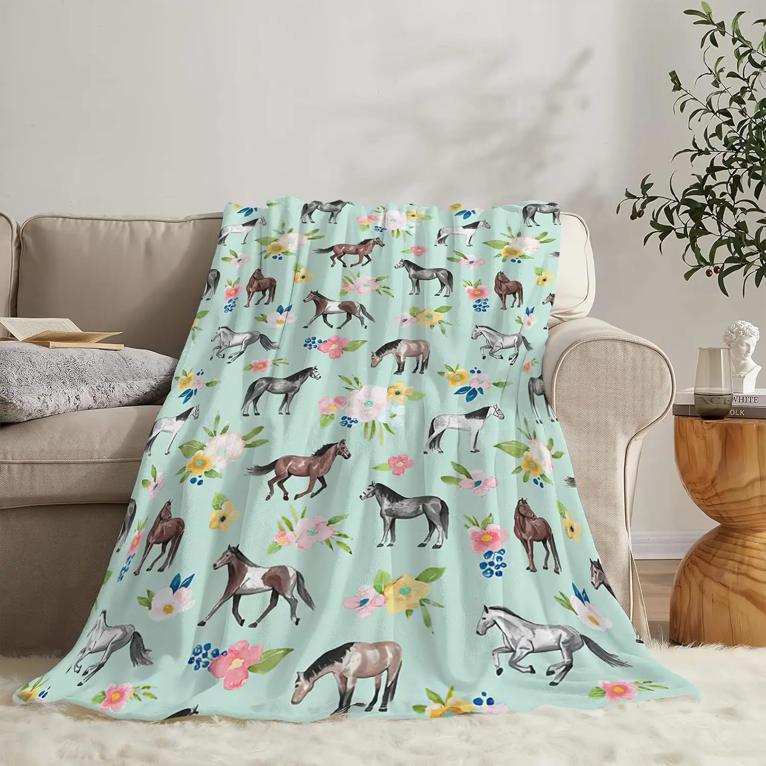 Horse Throw Blanket Super Soft Warm Floral Horse Blanket Cozy Plush Fleece Farm Stuffed Animal Horse Gifts Bedding Blanket