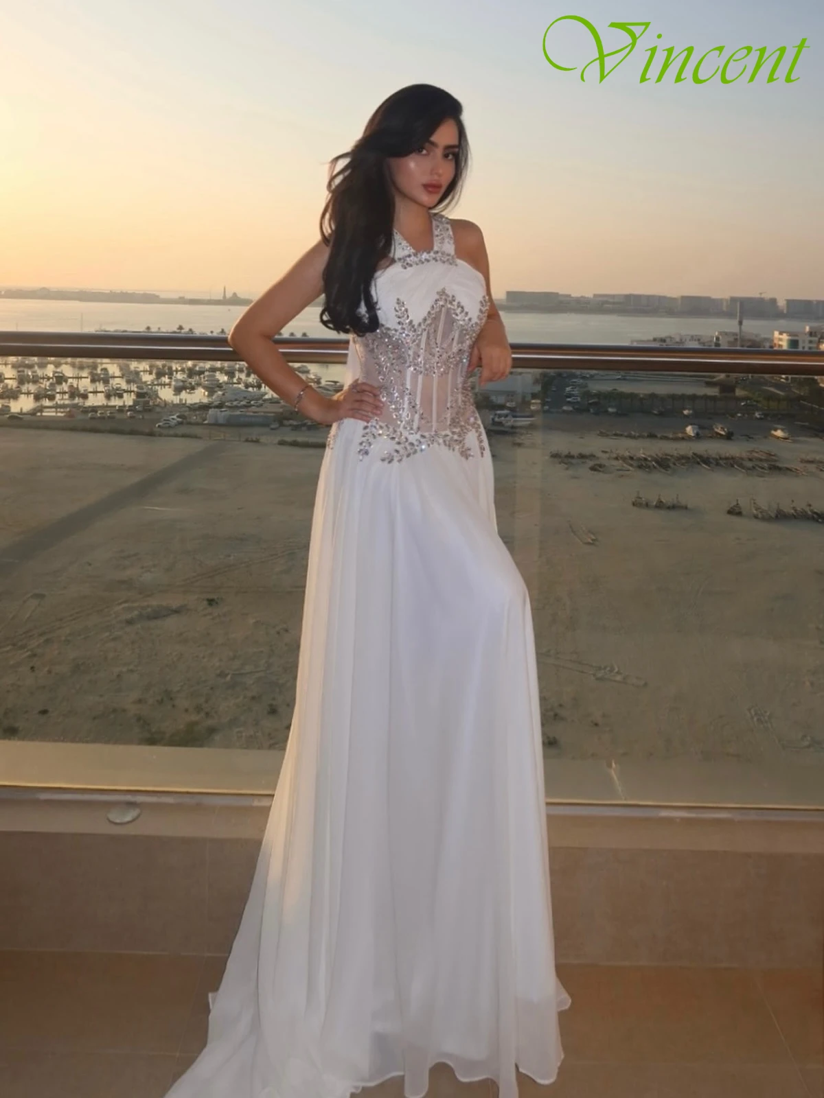 

Customized A-Line Halter Sleeveless Formal Classic Evening Dress Delicate Special Occasion Gowns Modern Fashion Celebrity Gowns