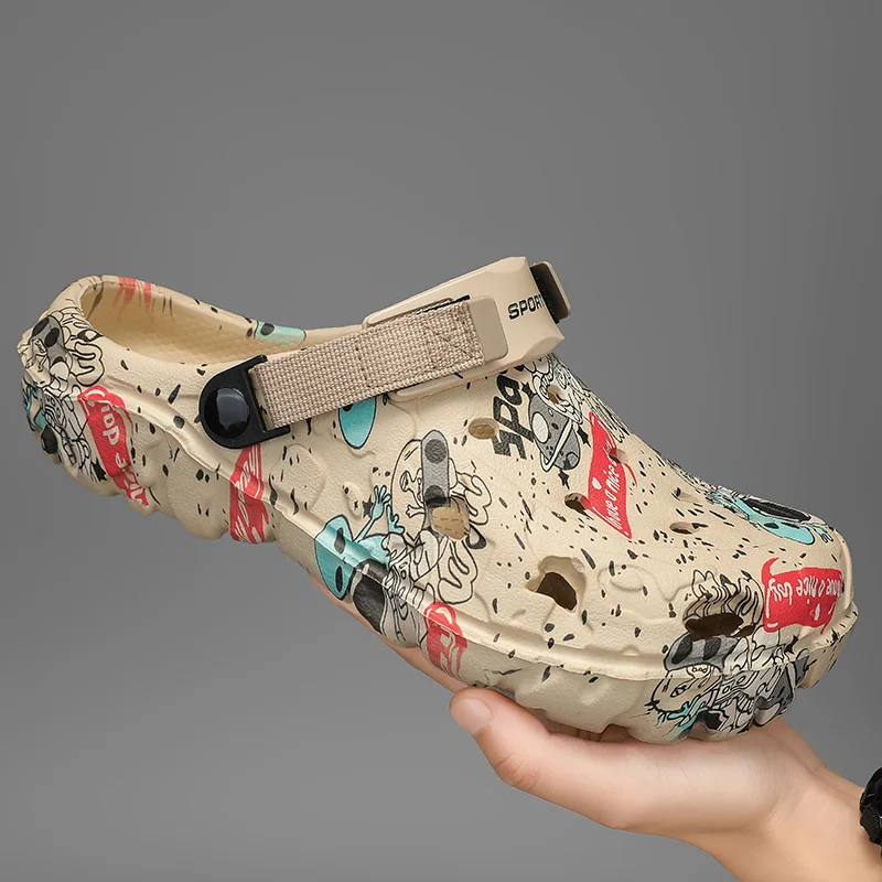 

New Summer Clogs Men's Outdoor Beach Anti-slip Breathable Slippers Men's Thick-soled Beach Soft-soled Casual Men Shoes