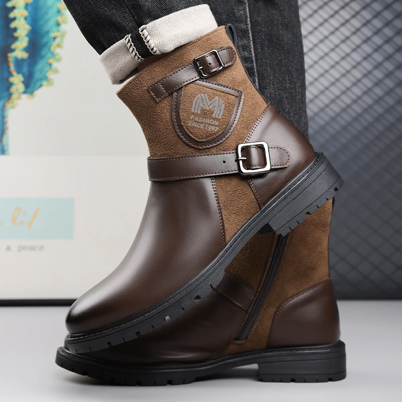 

Men's Leather Boots with Retro Denim Style Fashionable Versatile Featuring Suitable for Outdoor Wear One-piece Outfit Design.