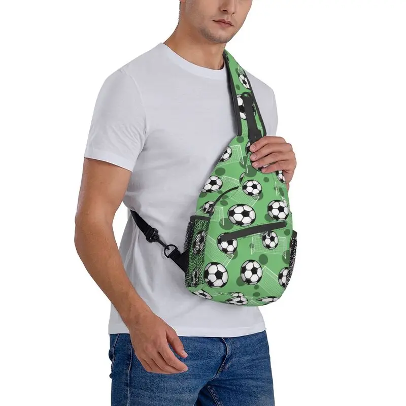 Mochila cruzada de hombro para hombre, bolso de pecho con patrón verde de balón de fútbol y portería, personalizado, ciclismo, Camping, Daypack