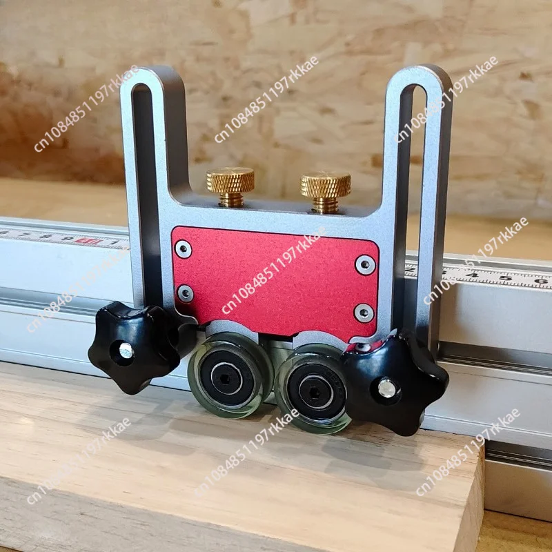 Woodworking saw table press, push table cutting board saw roller press accessories