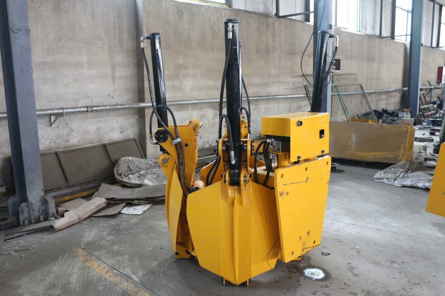 Hot Selling Four Blades Tree Spade Electric Hydraulic Controls Individual Tree Transplant Equipment
