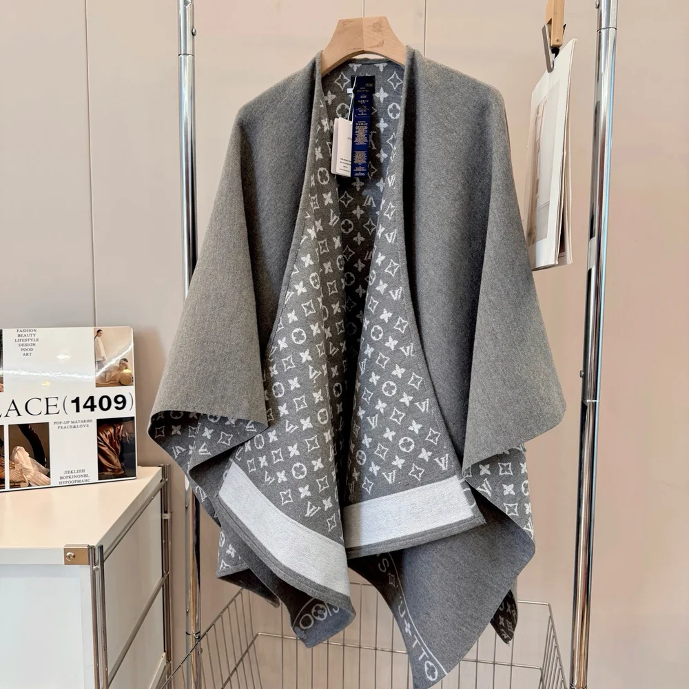 

2025 Women's Autumn And Winter High End Wool Cashmere Warm Air Conditioning Shawl Cloak Western Tourism Cloak Scarf