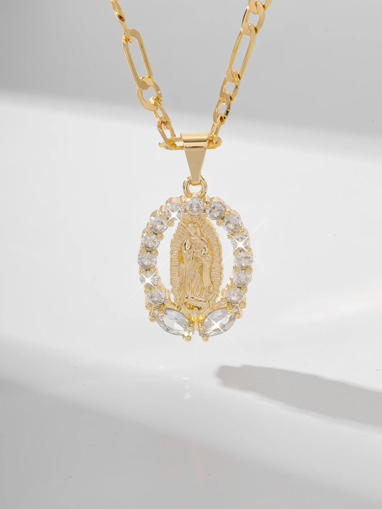 FanSibao New Product Fashion Zircon Pendant Women Necklace Virgin Mary Jewelry Women Accessories