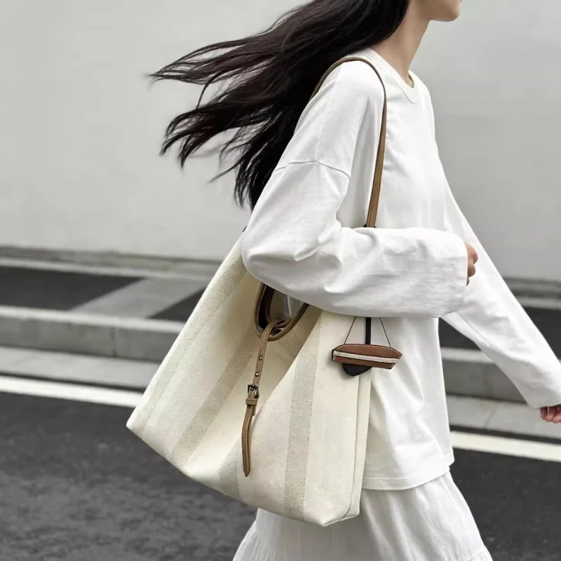 

Черно-белая полосатая женская сумка-тоут, модная женская сумка через плечо, вместительная сумка для покупок, повседневная сумка для пикника