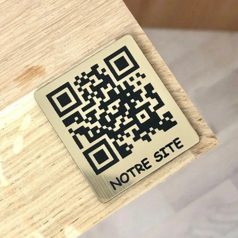 Custom Engraved QR Code Plaque, Adhesive Personalized QR Sign for Restaurant, Hotel, Bar Contactless Menu, Ideal for Quick Scan