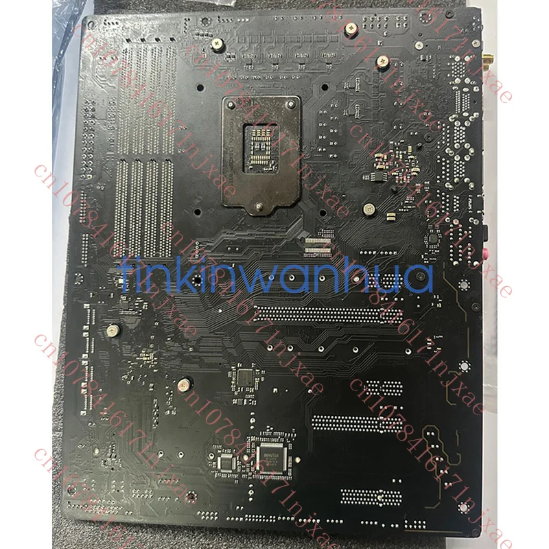 utilizzato per la scheda madre ASRock Z390 Taichi Ultimate LGA1151 PCIe3.0 HDMI DisplayPort ATX.