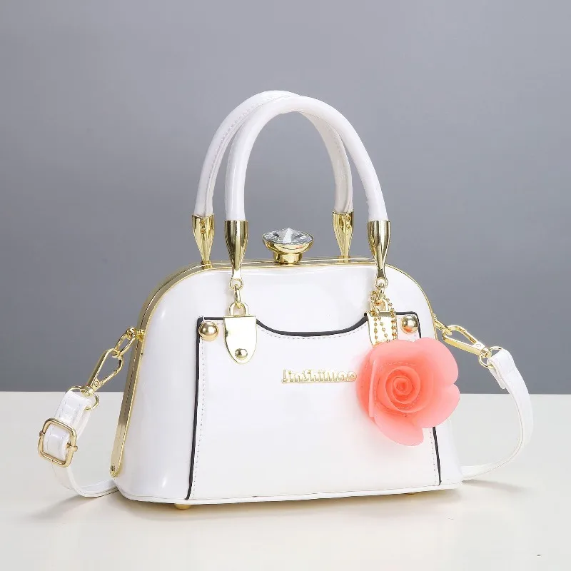 Luxury Designer Handbags High-End Evening Party Women Clutch Top Handle Underarm Bags Bright Leather Womens Crossbody Bags