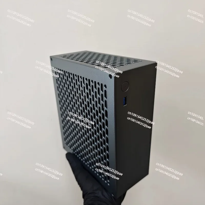 V40 chassis, directly plugged into the half-height knife card 4060 graphics card itx chassis, built-in 300 watts power supply