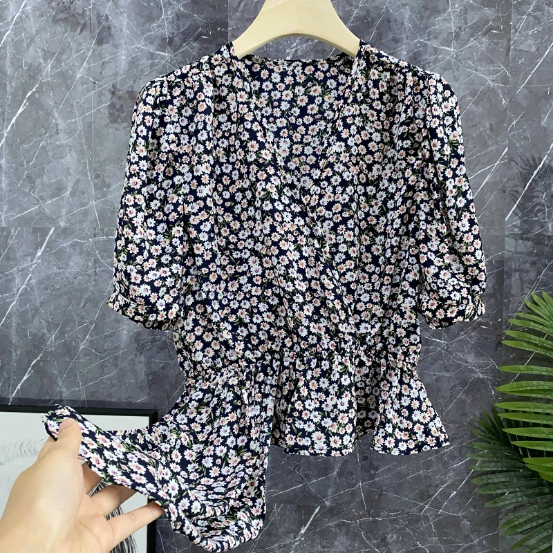 

Ele V-ne Daisy Print Ruffle Hem ort Sve High Waist Top Faionable Asymmetrical Skirt Sle Women's Blouse