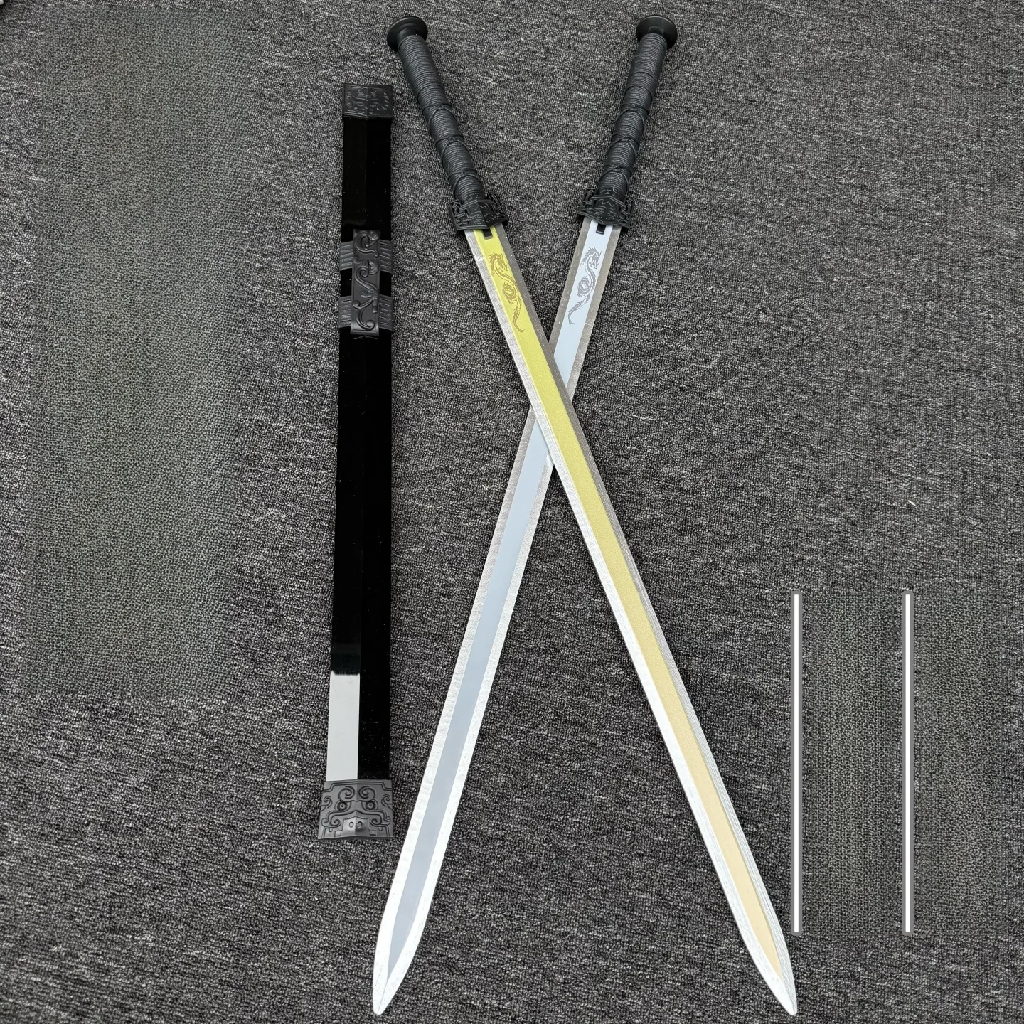Epee-en-bois-elegante-pour-enfants-garcons-et-filles-entrainement-aux-arts-martiaux-epee-lumineuse-a-l'ambiance-feerique-jouet-epee-en-bambou