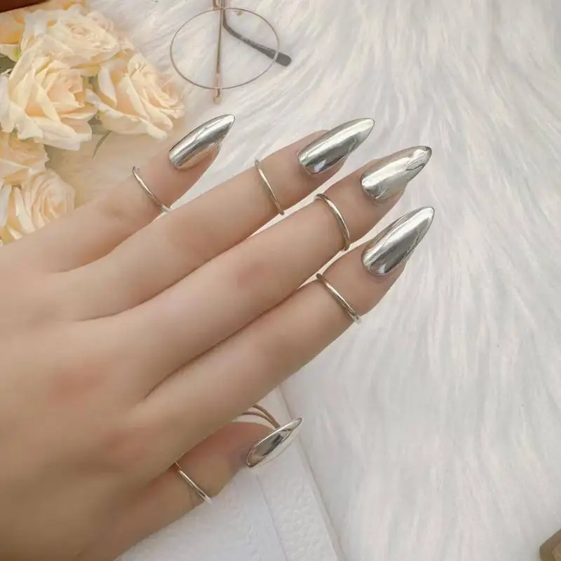 Elegant Silver Tone Copper Gothic Finger Jewelry with Adjustable Sizing for Steampunks Outfits