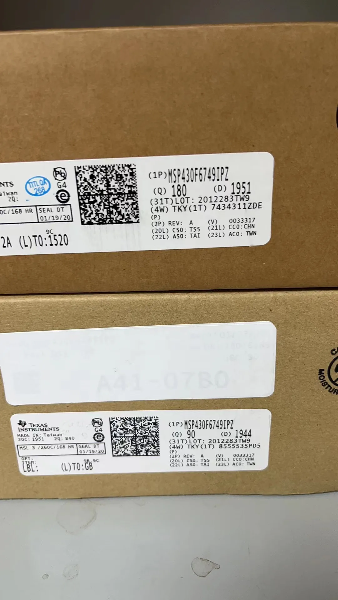 

MSP430F6749IPZ бренд: TI (Texas Instruments) посылка: 100-LQFP-PZ