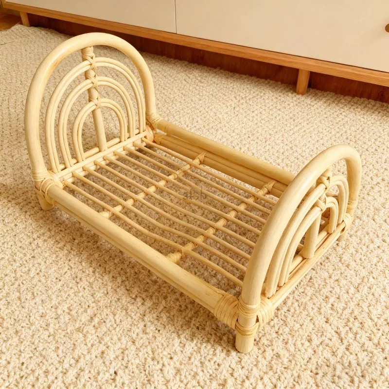 Newborn Photo Shoot Props | Vintage Rattan Weaving Baby Basket Wooden Baby Crib Bed Adorable Newborn Photography Furniture