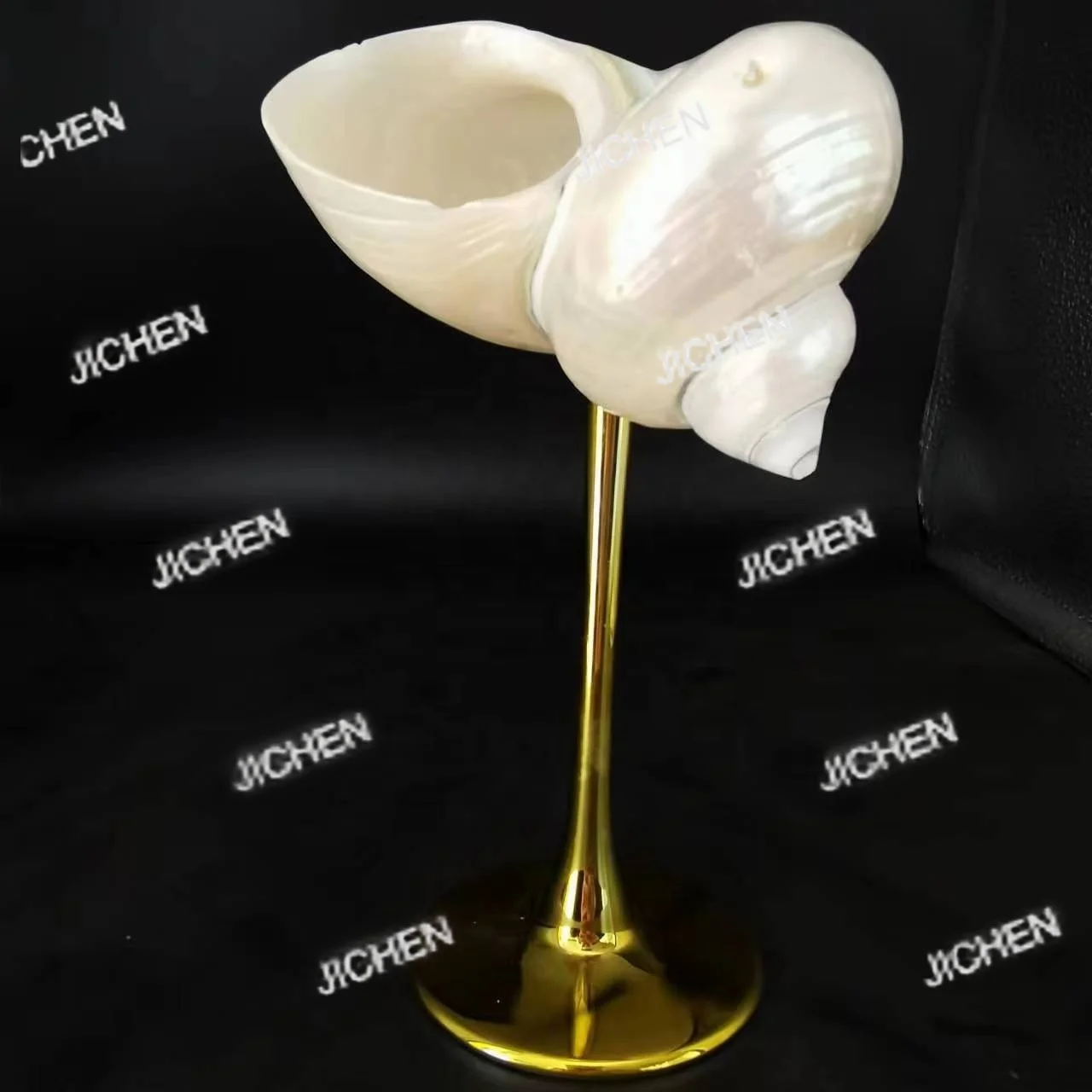 

Unique design creative handmade natural conch shell wine glass goblet martini glass