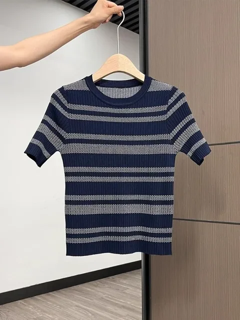 2025Ropa Mujer Gestreiften Frauen T Shirt Gestrickte Tops Kurzarm Oansatz Tunika Camisetas Koreanische Tees Casual Chic Sommer T-shirts