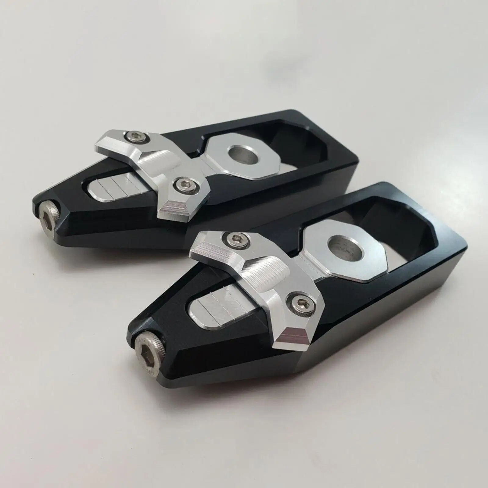 2Pcs Motorcycle Chain Adjusting Alignment Tool Chain Adjuster Kit Tensioner for Honda Grom 125 14-20 Stable Performance