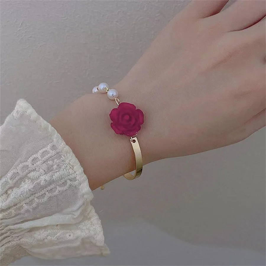 Luxury Imitation Pearl Rose Flower Butterfly Bracelets for Women Girls Summer Wedding Jewelry Fashion Adjustable Flowers Bangles